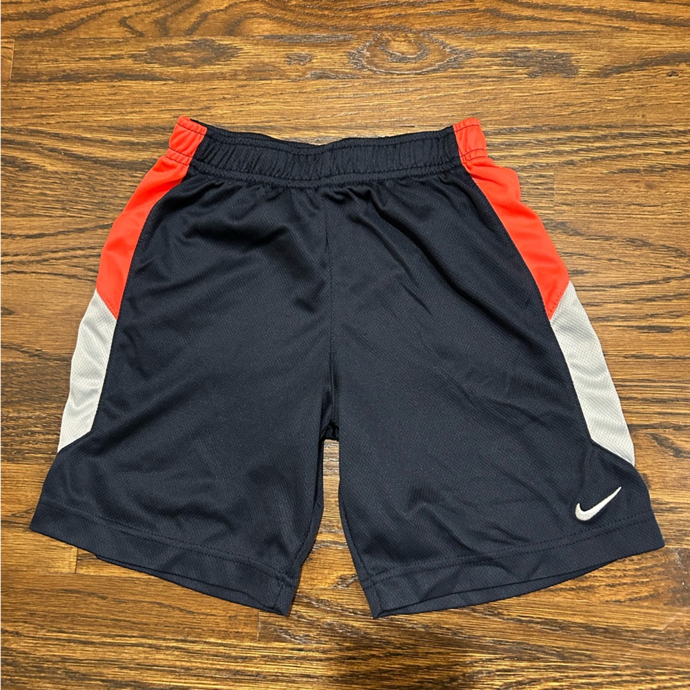 Nike shorts. Youth size 5-6. - Picture 1 of 3